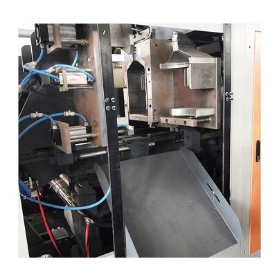 أجهزة صناعة الصب الصخرية 440 فولت 415 فولت 380 فولت 220 فولت PE 4 جالون 5 جالون زجاجة ماء مع مقبض حاوية المياه المعدنية