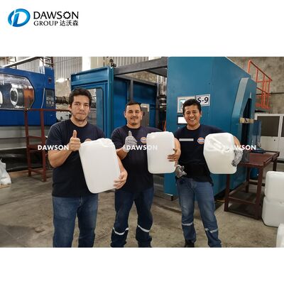 الطلب على العمالة 1 إلى 2 مشغل بلاستيكي 30 لتر جيري يمكن صنع آلة صناعة آلة توليد كاملة تلقائية